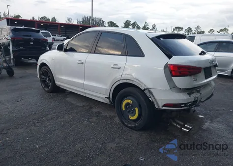 2018 Audi Q3 2.0T Premium/2.0T Sport Premium z USA, uszkodzony, nr VIN WA1BCCFS7JR007593